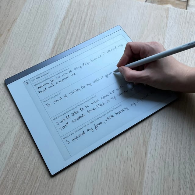 FLOW Tracker goals and milestone rewards